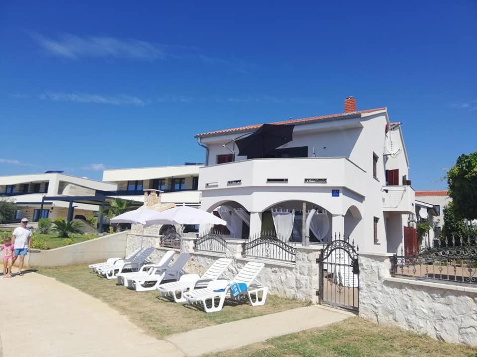Apartments Hrestak Privlaka  Dış mekan fotoğraf