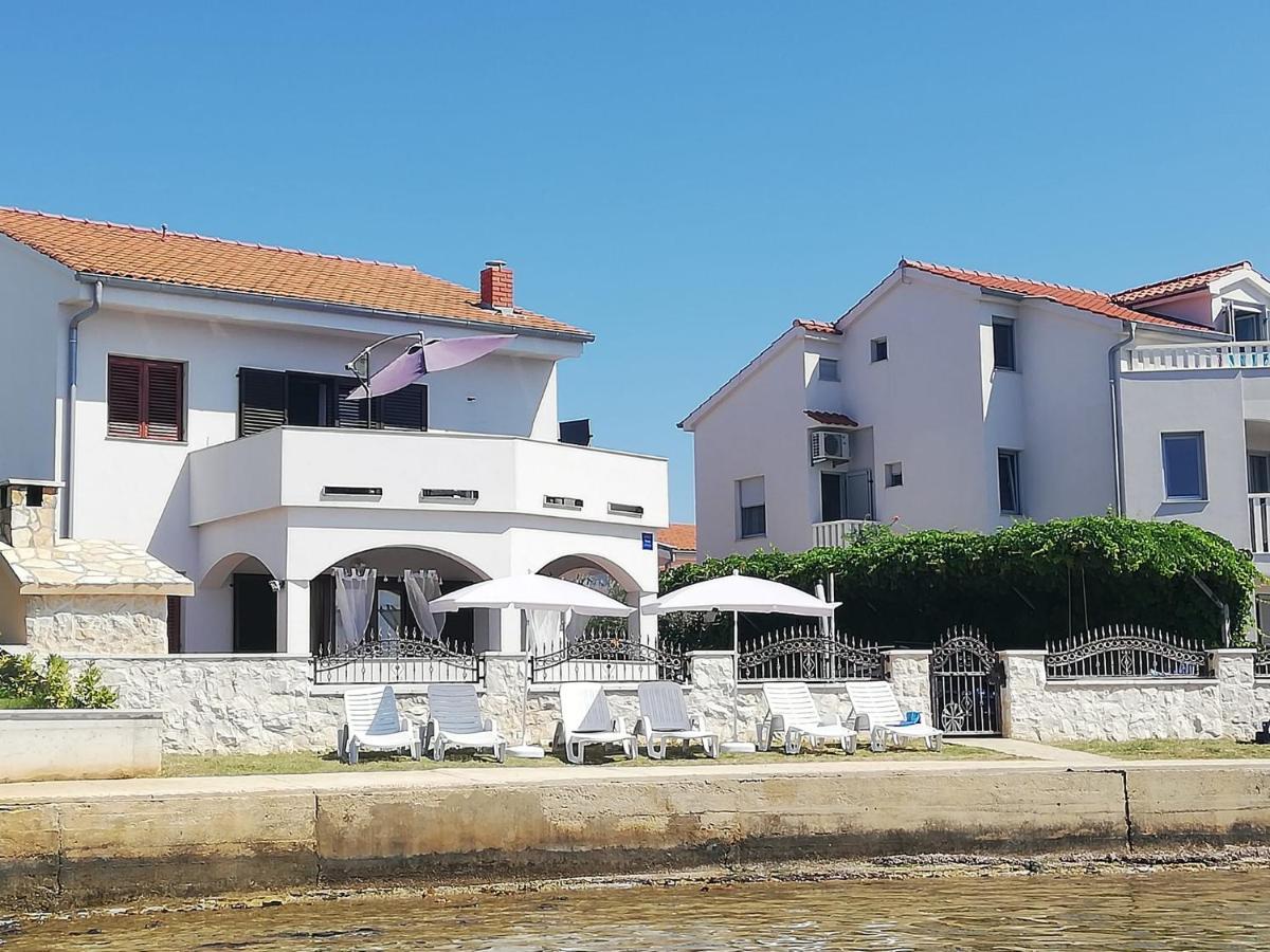 Apartments Hrestak Privlaka  Dış mekan fotoğraf