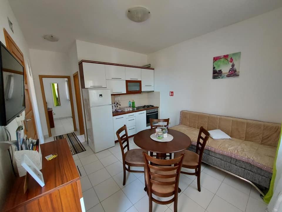 Apartments Hrestak Privlaka  Dış mekan fotoğraf